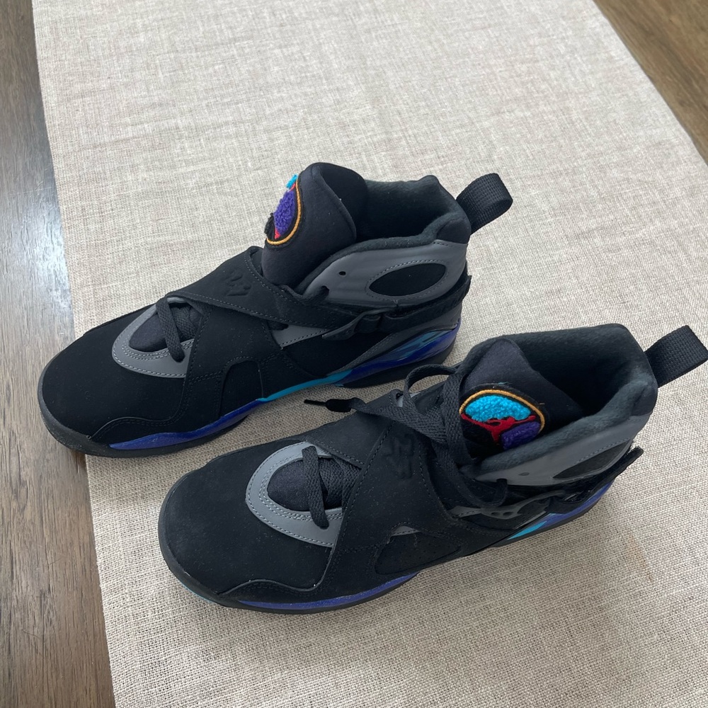 Air Jordan 8 Retro BG
